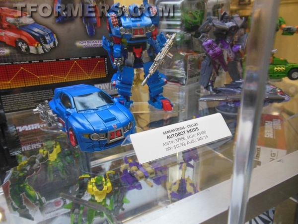 Botcon 2013   Tranformers Generations New 2014 Figures Image Gallery  (6 of 131)